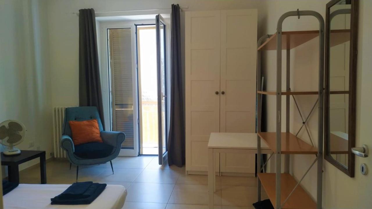 Confortevole Appartamento Vicino Al Centro Lecce Eksteriør bilde